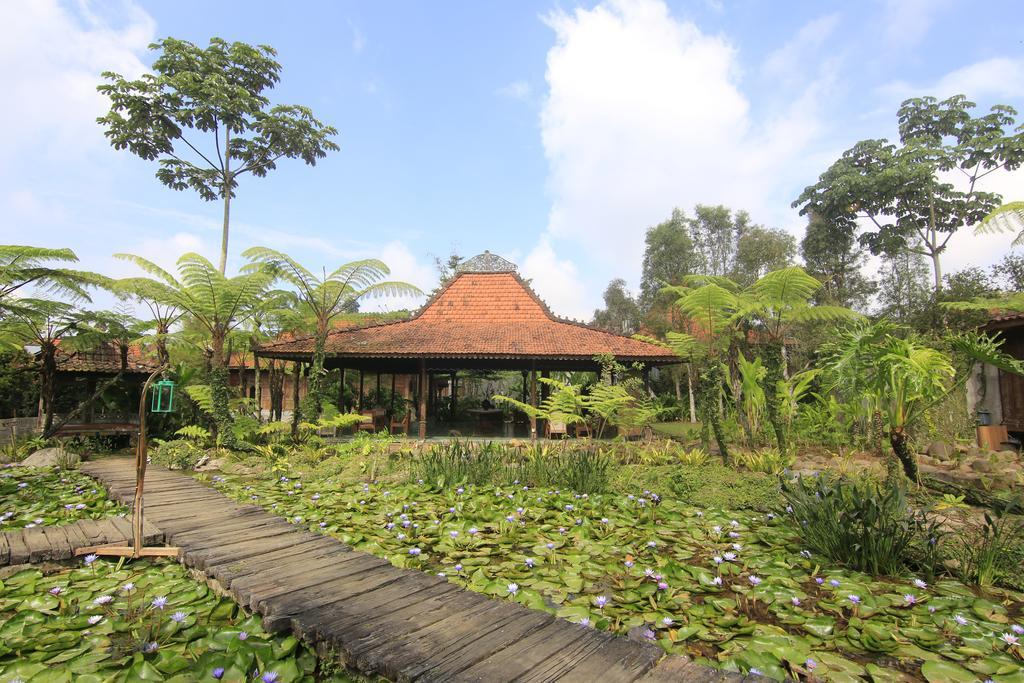Jadul Village Resort Lembang Exterior foto